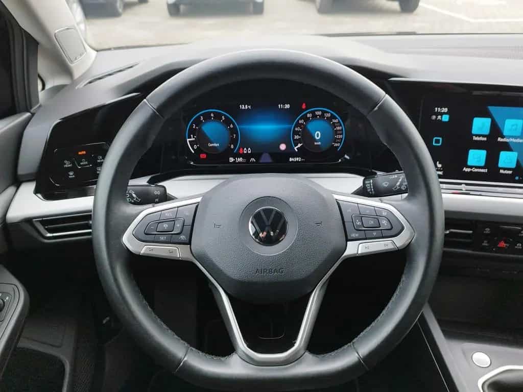 Volkswagen Golf VIII Life 1.5 TSI 5JG/STH/AHK/H&K/LED+/ERGO 02/2023-photo-6