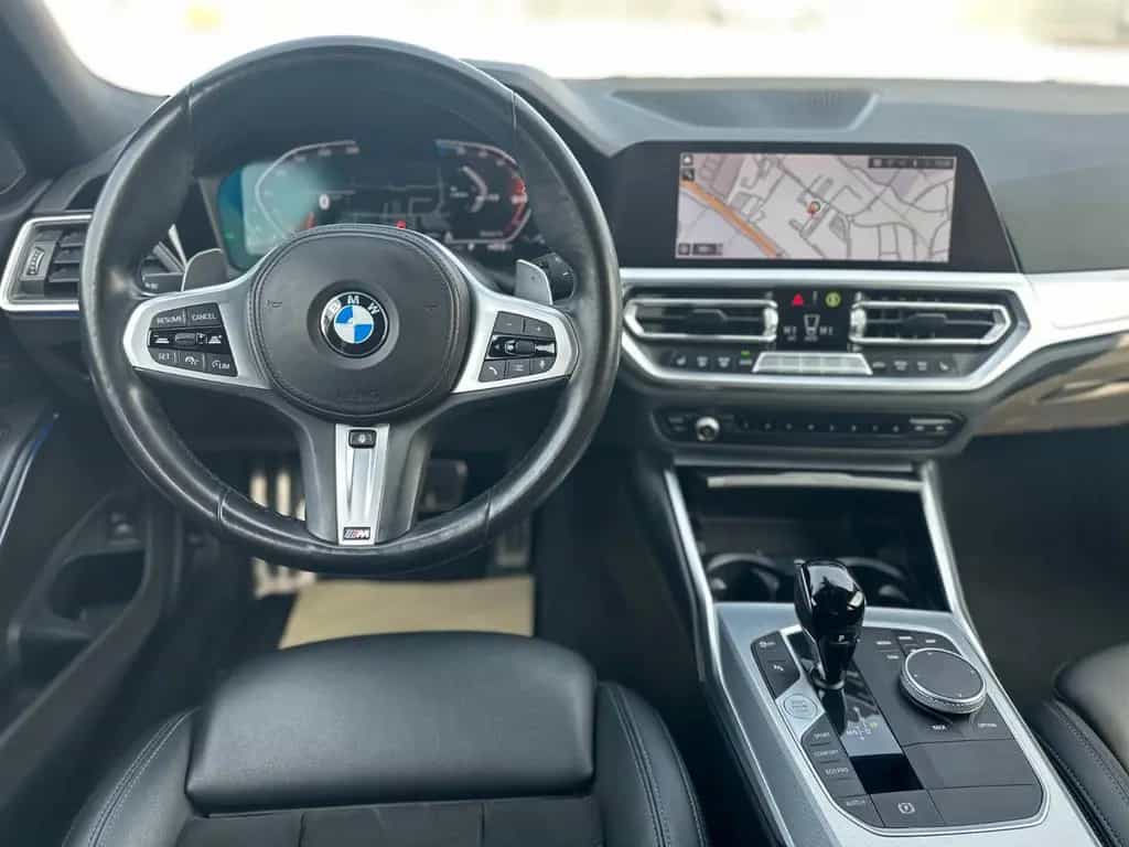 BMW 320 d Touring  xDrive M Sport LED Lenkr-Hzg RFK 08/2021-photo-11