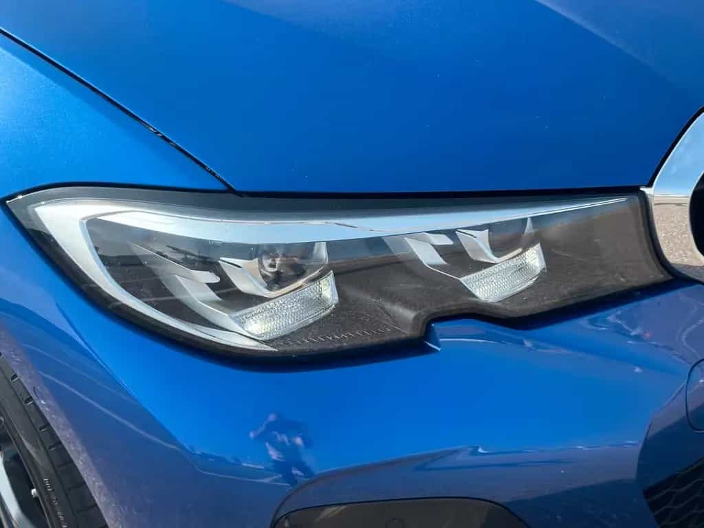 BMW 320 d Touring  xDrive M Sport LED Lenkr-Hzg RFK 08/2021-photo-2