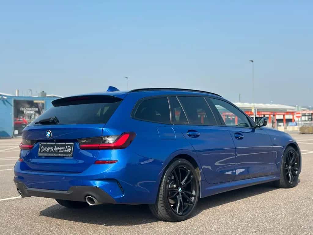BMW 320 d Touring  xDrive M Sport LED Lenkr-Hzg RFK 08/2021-photo-5