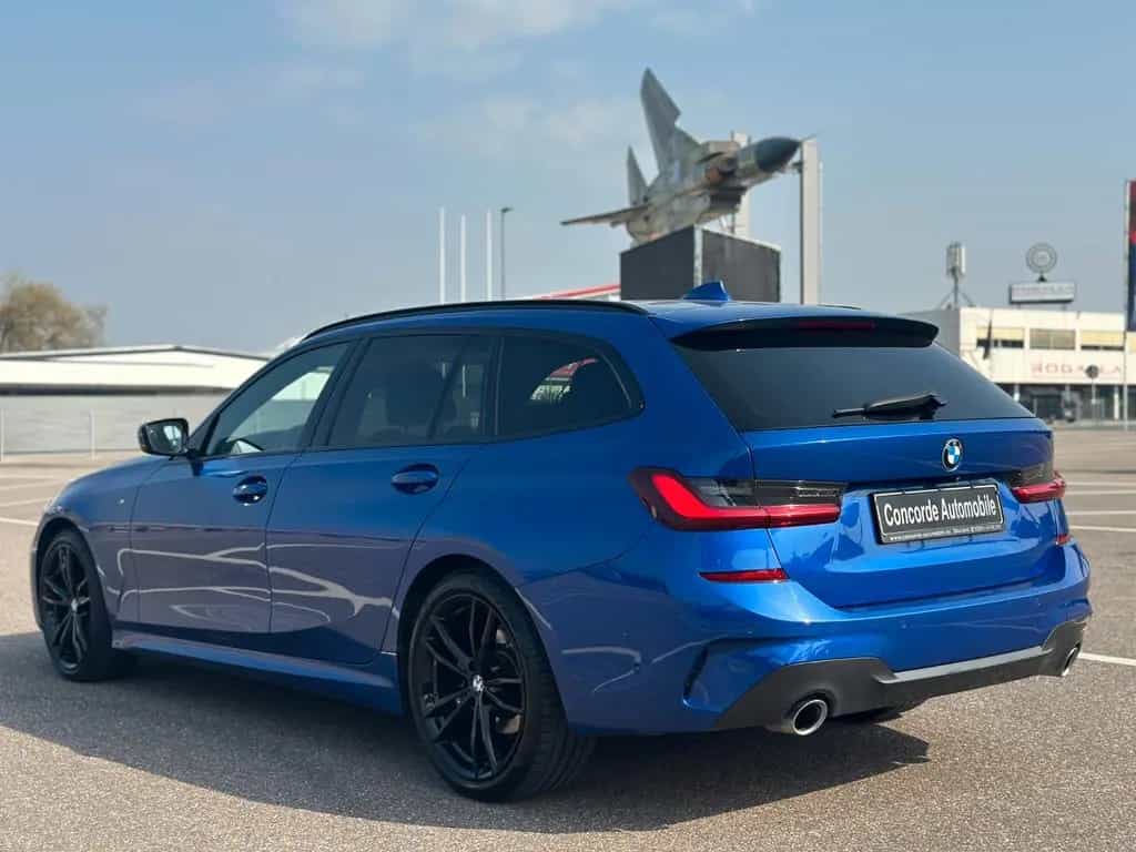 BMW 320 d Touring  xDrive M Sport LED Lenkr-Hzg RFK 08/2021-photo-7