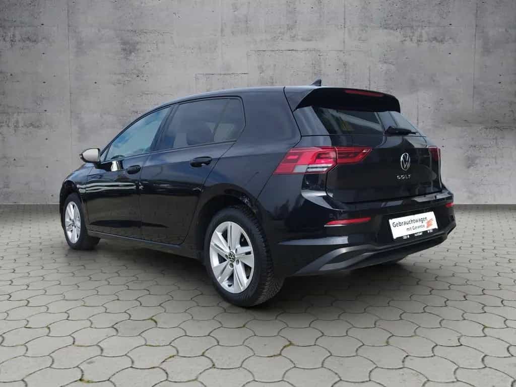 Volkswagen Golf VIII Life 1.5 TSI 5JG/LED+/NAV/SHZ 03/2023-photo-3