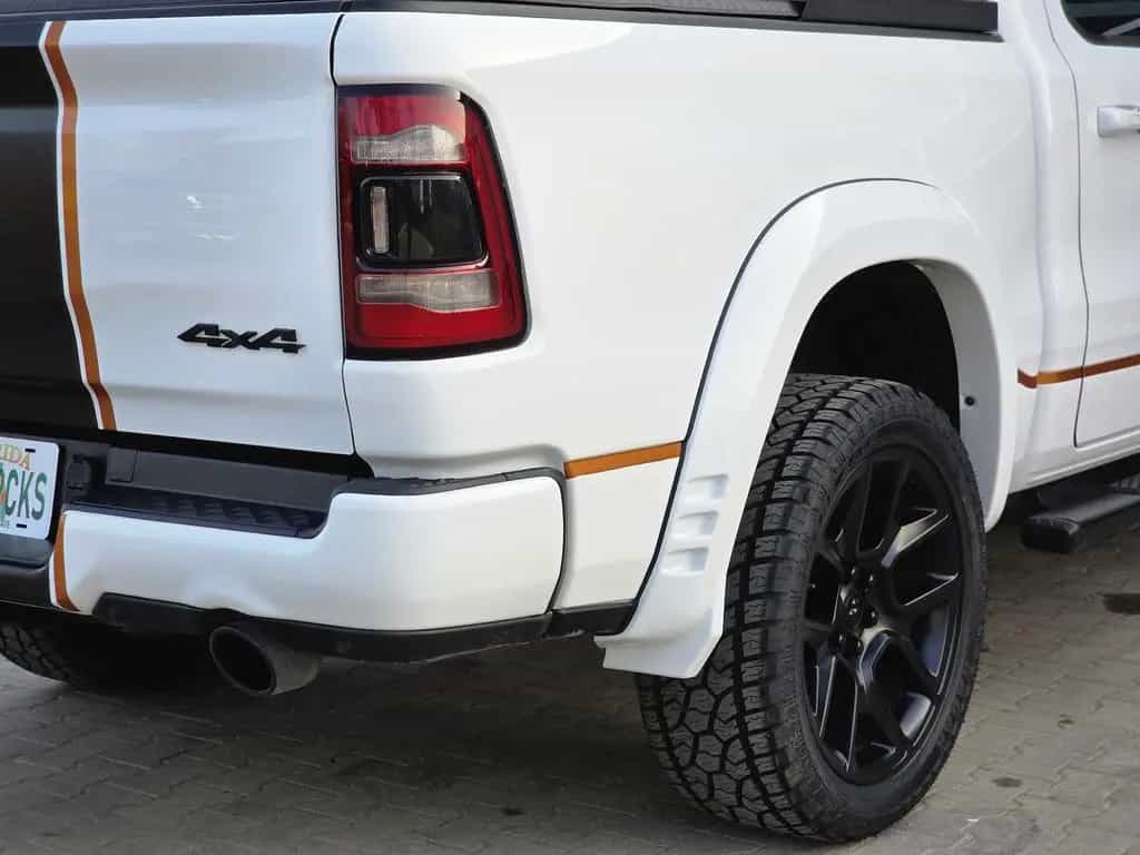 Dodge RAM 1500 5.7 4x4 Laramie Memory AHK LED Rollbar 07/2022-photo-18