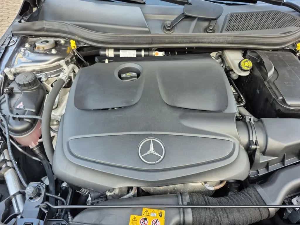 Mercedes-Benz CLA-Class 180 Shooting Brake LEDHighP. Night Navi Sitz 04/2018-photo-15