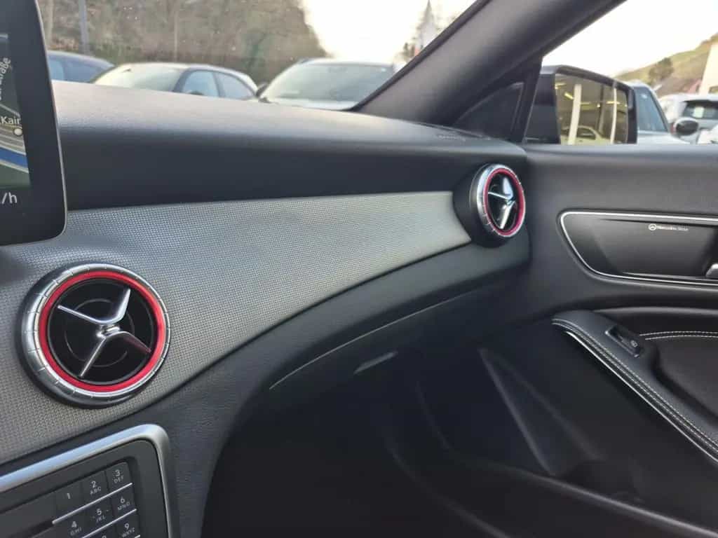 Mercedes-Benz CLA-Class 180 Shooting Brake LEDHighP. Night Navi Sitz 04/2018-photo-23