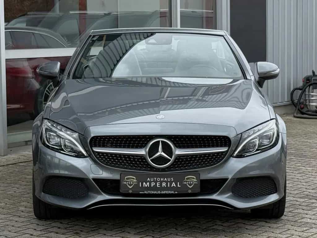 Mercedes-Benz C-Class 200 Cabrio LEDER+COMAND+KAM+LED+SPURPAKET 01/2017-photo-1
