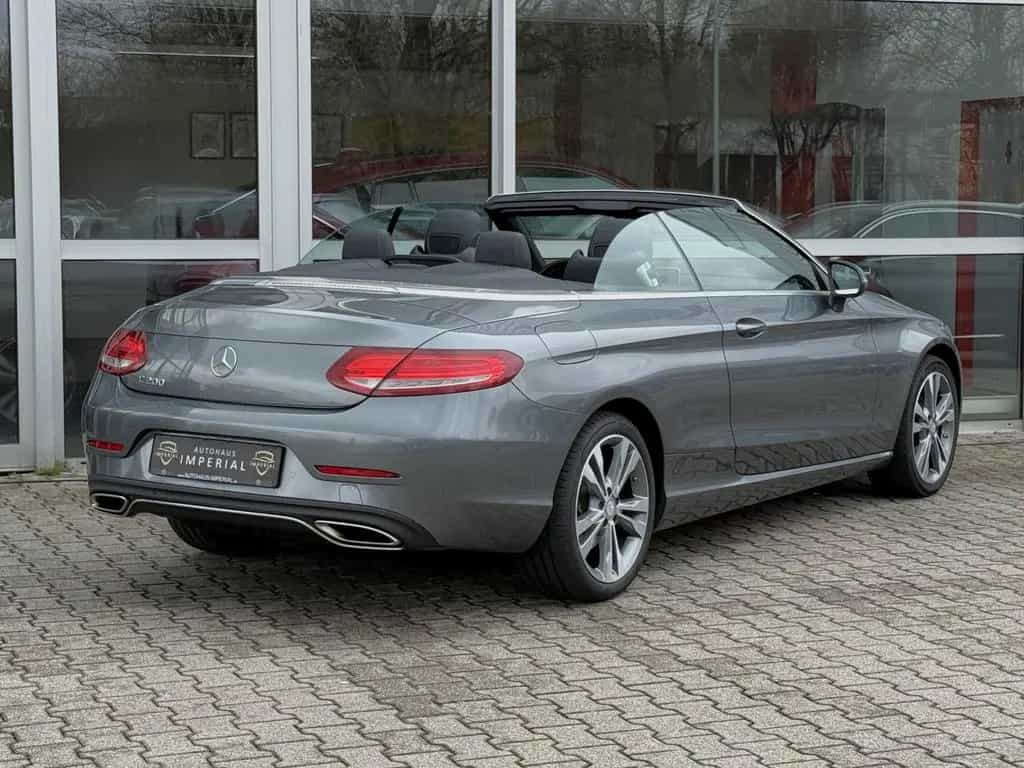 Mercedes-Benz C-Class 200 Cabrio LEDER+COMAND+KAM+LED+SPURPAKET 01/2017-photo-5