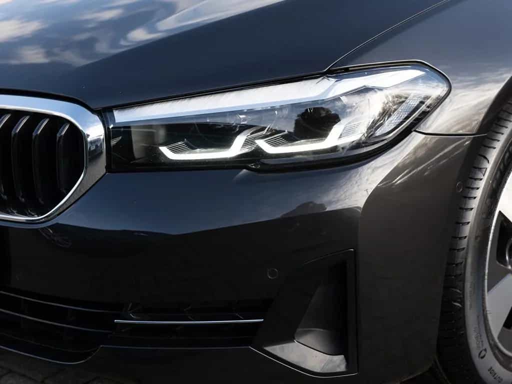 BMW 5 Series 520d Touring AHK LED ACC W-LAN NAVI KAMERA SHZ 11/2022-photo-30