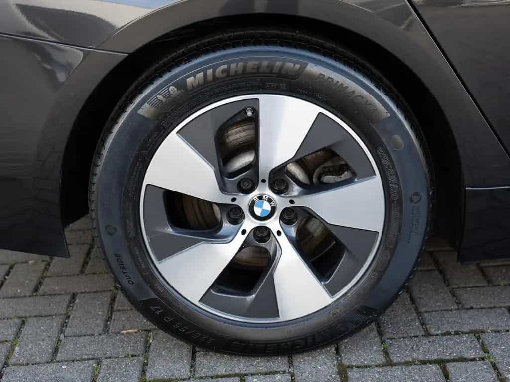BMW 5 Series 520d Touring AHK LED ACC W-LAN NAVI KAMERA SHZ 11/2022-photo-9