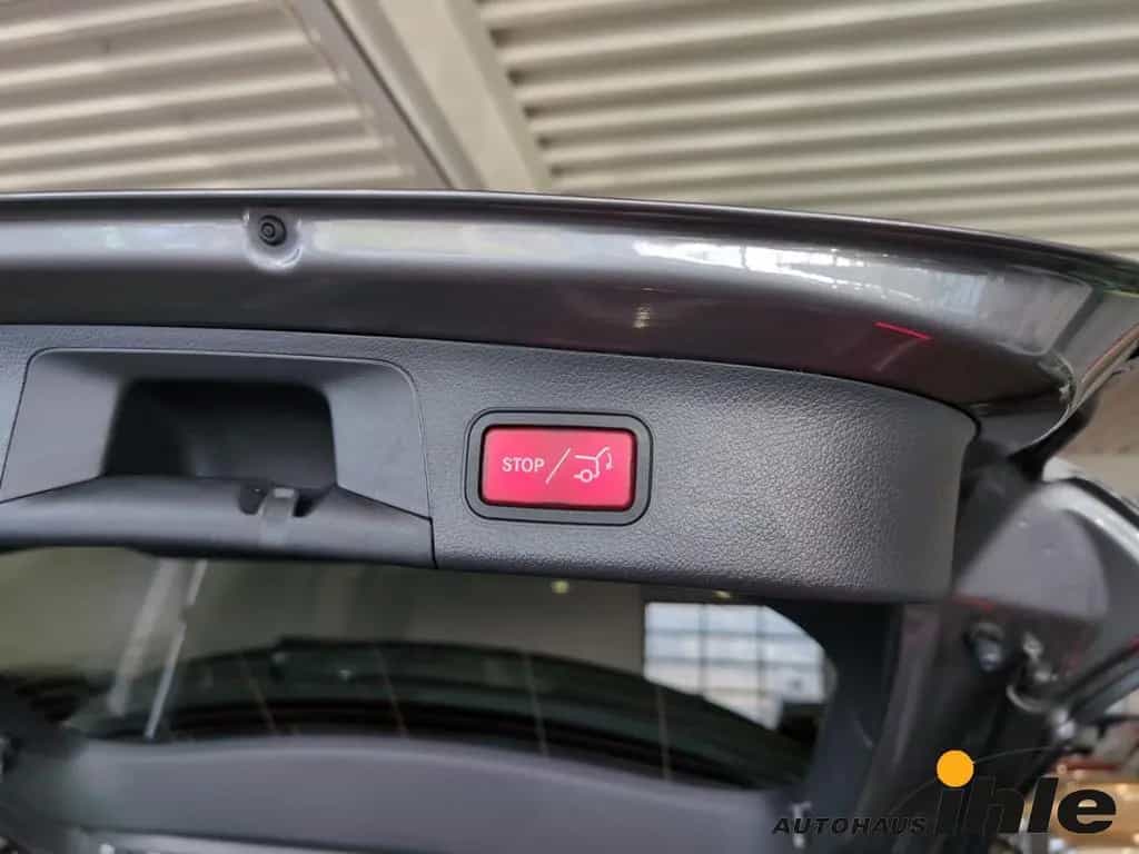 Mercedes-Benz GLA 250 AMG Line DCT 4Matic PANO.DACH+AHK+R-FAHR 11/2020-photo-18