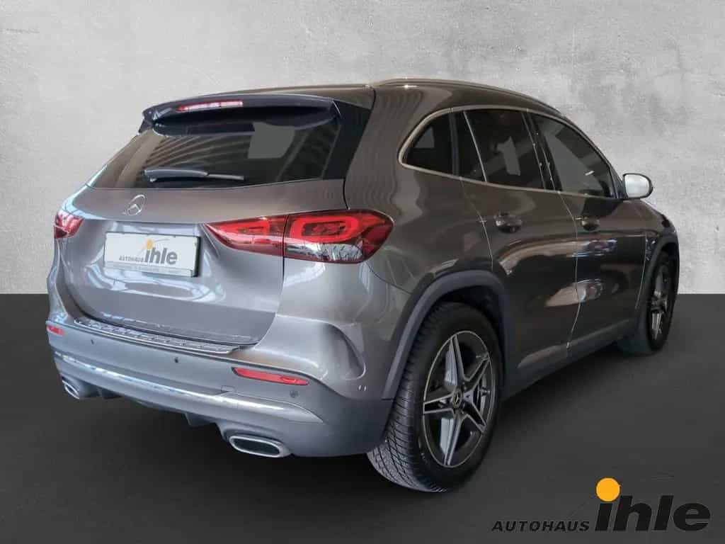 Mercedes-Benz GLA 250 AMG Line DCT 4Matic PANO.DACH+AHK+R-FAHR 11/2020-photo-2