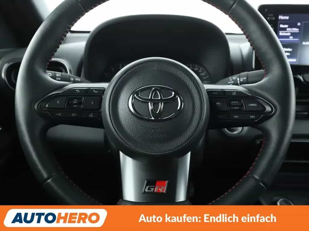 Toyota Yaris 1.6 Turbo GR*NAVI*LED*ACC*CAM*SHZ* 07/2021-photo-18