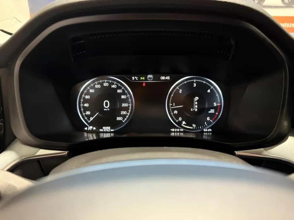 Volvo XC 60 Momentum D4 AHK+LED+AUTOMATIK 06/2018-photo-15