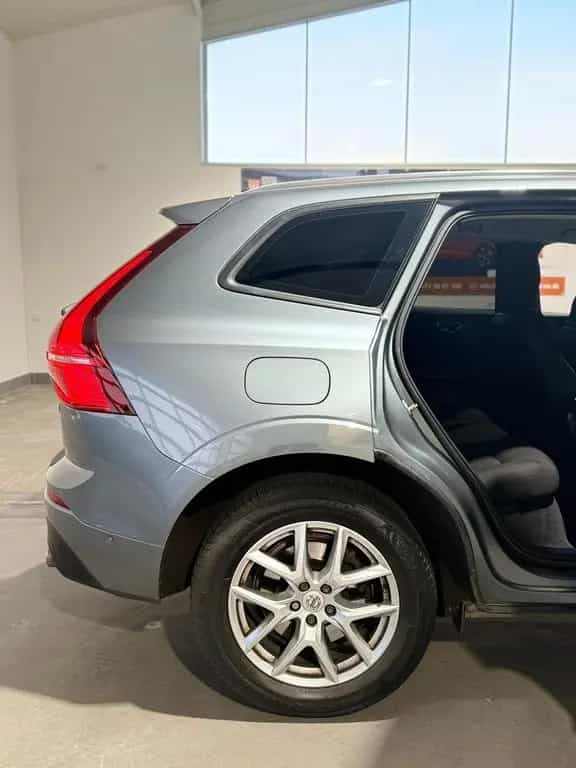 Volvo XC 60 Momentum D4 AHK+LED+AUTOMATIK 06/2018-photo-19
