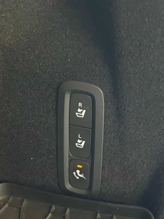 Volvo XC 60 Momentum D4 AHK+LED+AUTOMATIK 06/2018-photo-21