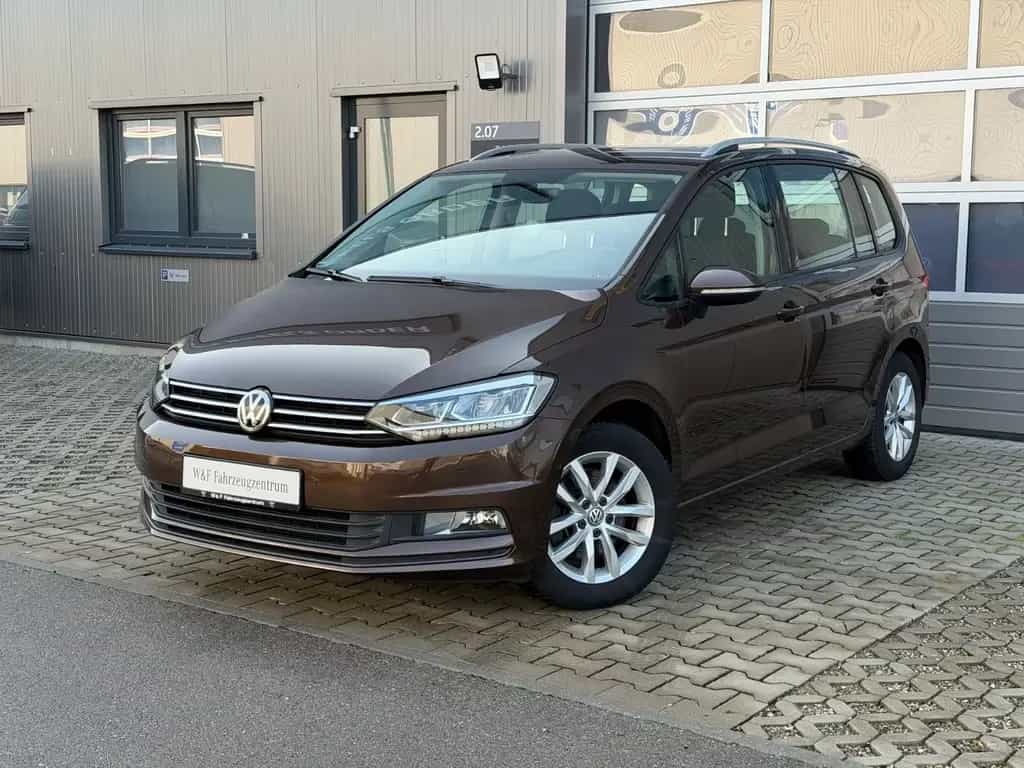 Volkswagen Touran Comfortline BMT|LED|ACC|Side|Kamera| 04/2017-photo-0