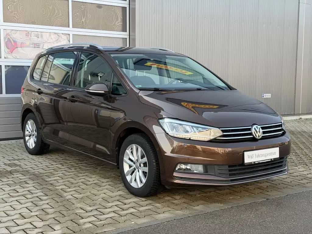 Volkswagen Touran Comfortline BMT|LED|ACC|Side|Kamera| 04/2017-photo-2