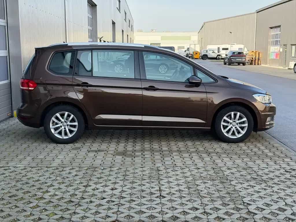 Volkswagen Touran Comfortline BMT|LED|ACC|Side|Kamera| 04/2017-photo-4