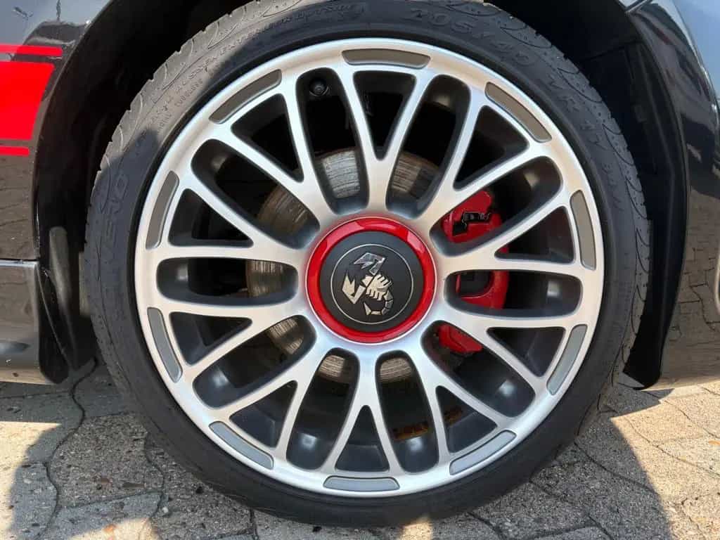 Abarth 595C 1.4 T-Jet Klima PDC CarPlay ESTETICO 04/2019-photo-11