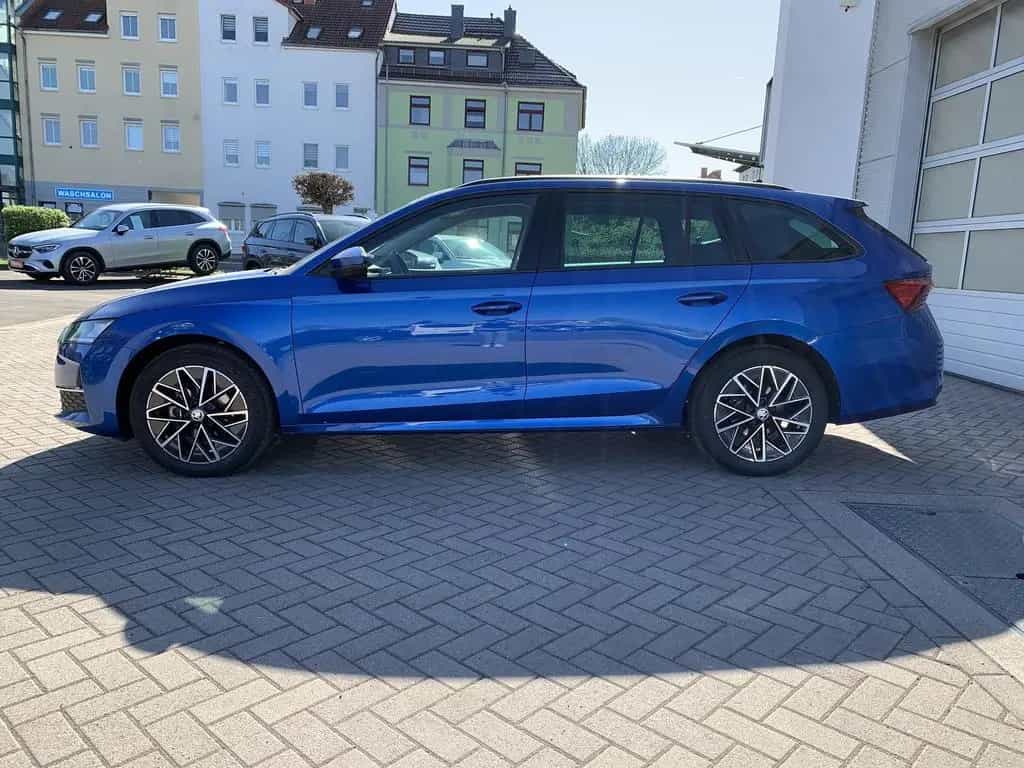 Skoda Octavia Combi 1.5TSI Selection Fronthzg+LED+Temp 09/2024-photo-7