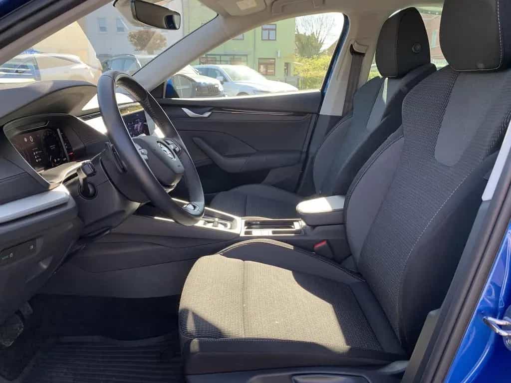 Skoda Octavia Combi 1.5TSI Selection Fronthzg+LED+Temp 09/2024-photo-8