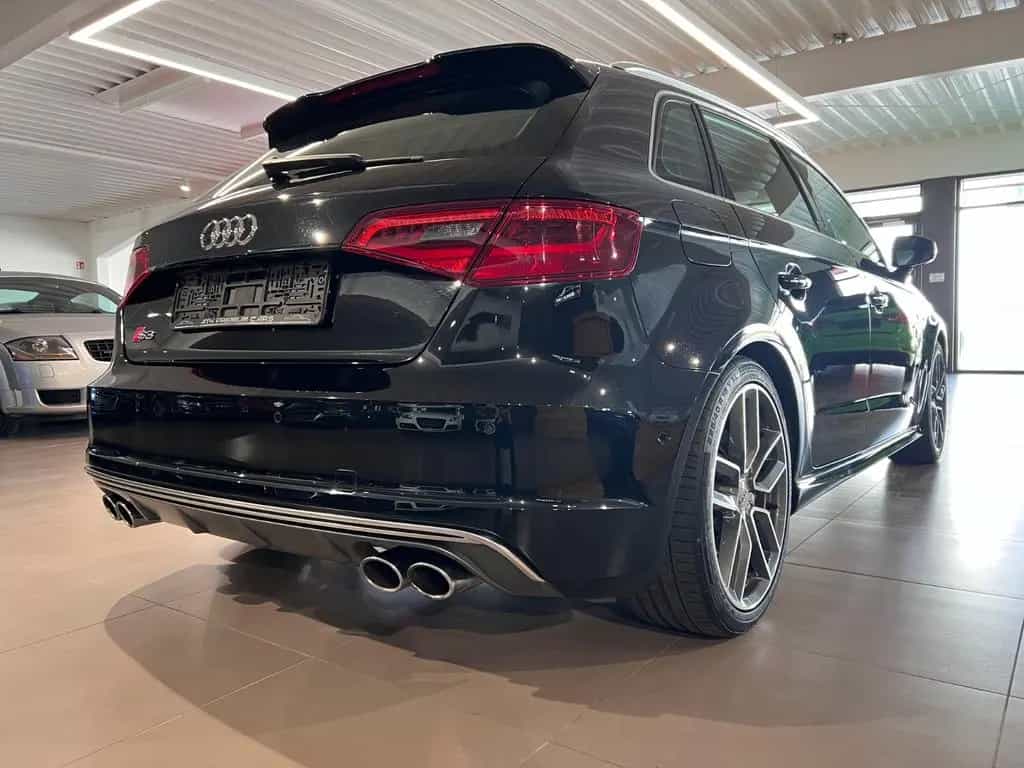 Audi S3 2.0TFSI quattro Sportback LEDER NAVI  1.HAND 01/2014-photo-17