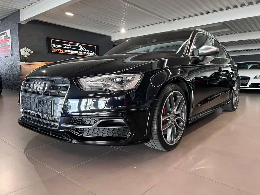 Audi S3 2.0TFSI quattro Sportback LEDER NAVI  1.HAND 01/2014-photo-18