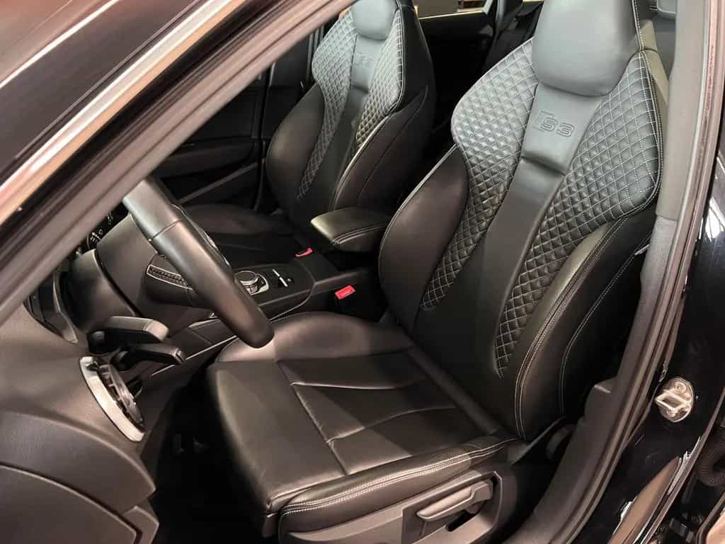 Audi S3 2.0TFSI quattro Sportback LEDER NAVI  1.HAND 01/2014-photo-23