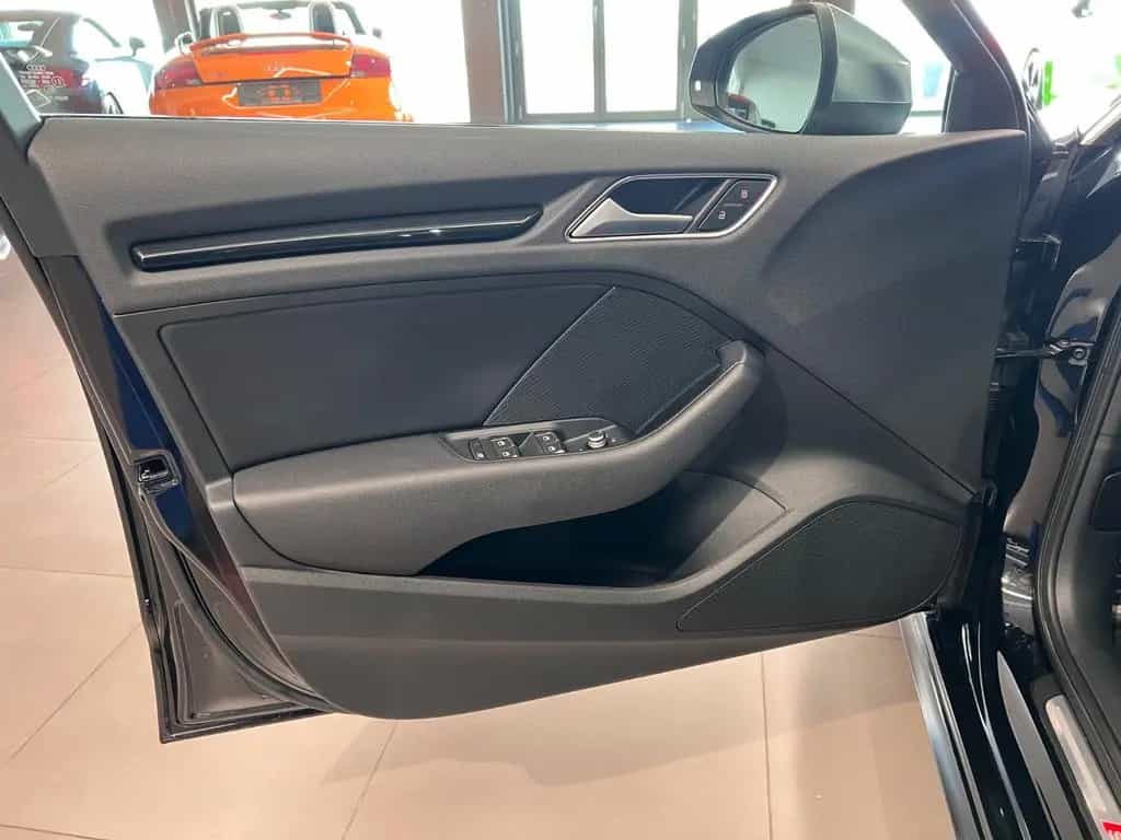 Audi S3 2.0TFSI quattro Sportback LEDER NAVI  1.HAND 01/2014-photo-26
