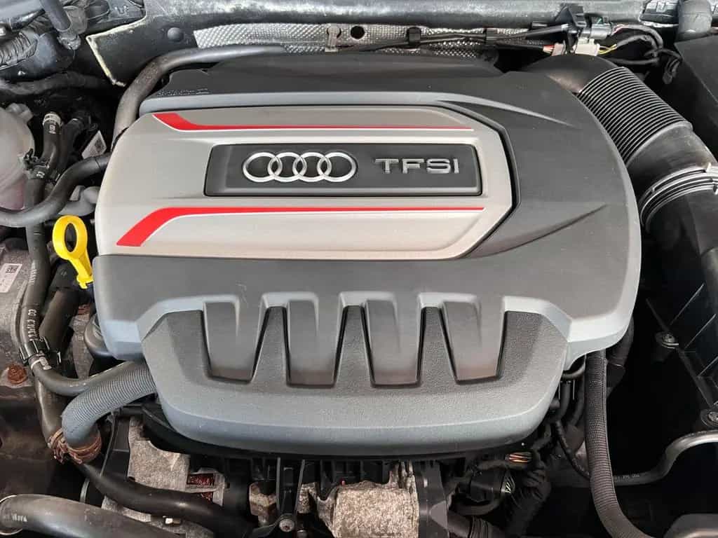 Audi S3 2.0TFSI quattro Sportback LEDER NAVI  1.HAND 01/2014-photo-40