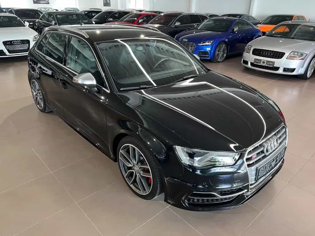Audi S3 2.0TFSI quattro Sportback LEDER NAVI  1.HAND 01/2014-photo-9