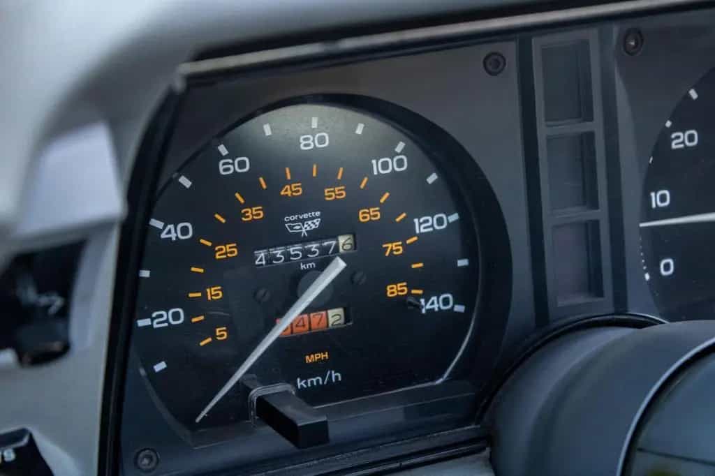 Chevrolet Corvette C3 | 5.7L (350 ci) V8|Cross-Fire Inject 02/1982-photo-16