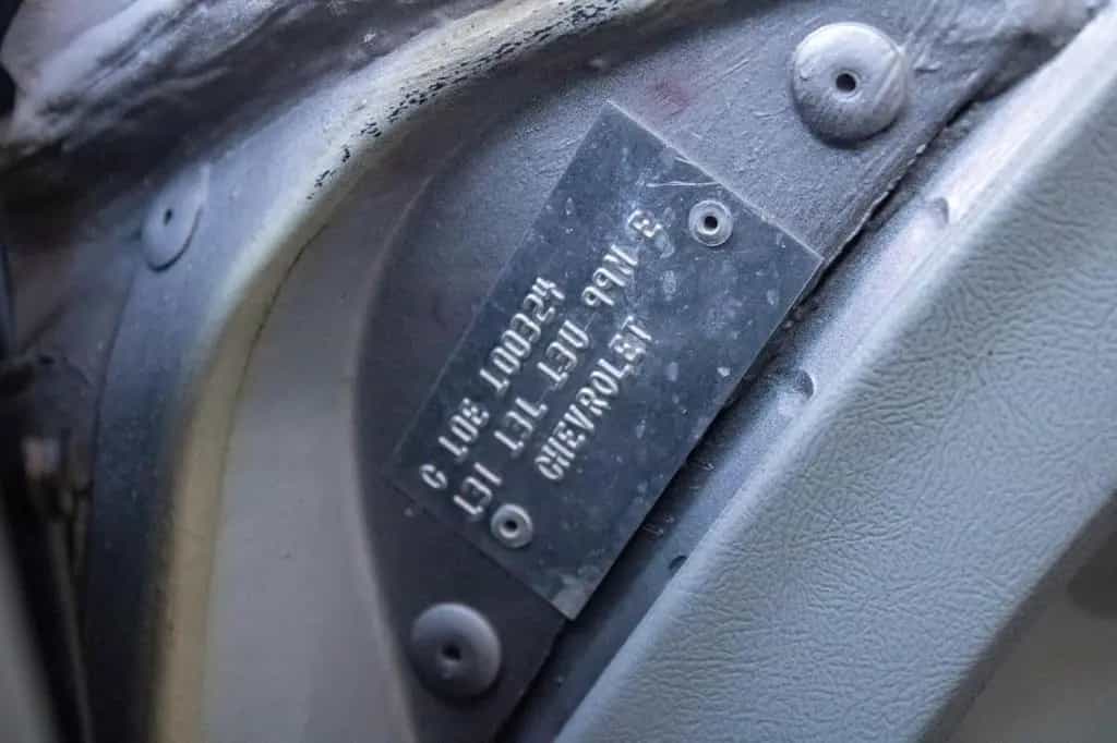 Chevrolet Corvette C3 | 5.7L (350 ci) V8|Cross-Fire Inject 02/1982-photo-24