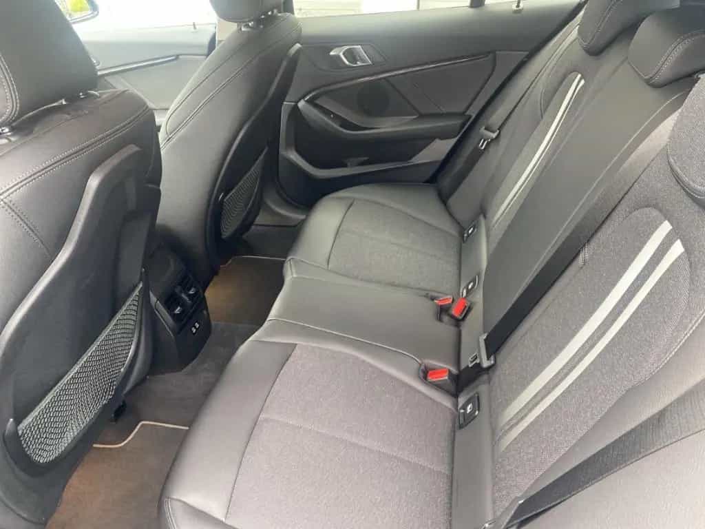 BMW 1 Series 118 d Sport Line Sitzhg./LED-Scheinw./LiveCockpi 01/2020-photo-11