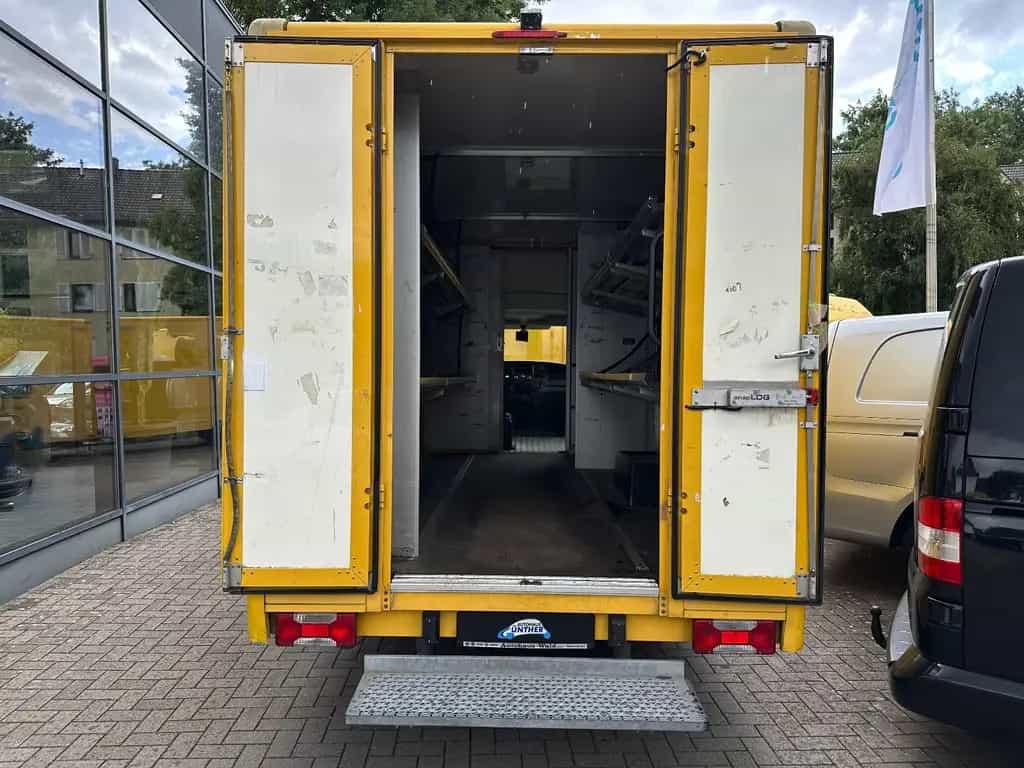 Iveco Daily T* Transporter*Postkoffer*53.000 km* 09/2012-photo-12