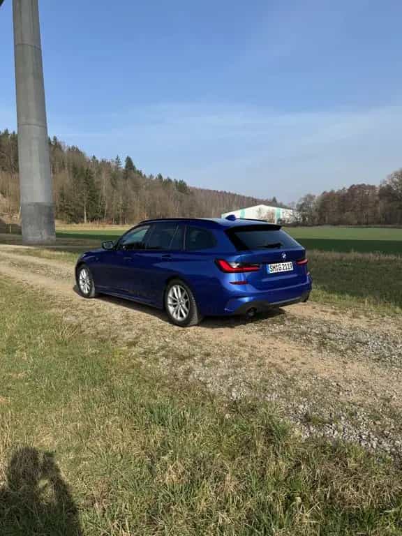 BMW 3 Series 320d xDrive Touring M Sport Auto M Sport 08/2021-photo-2