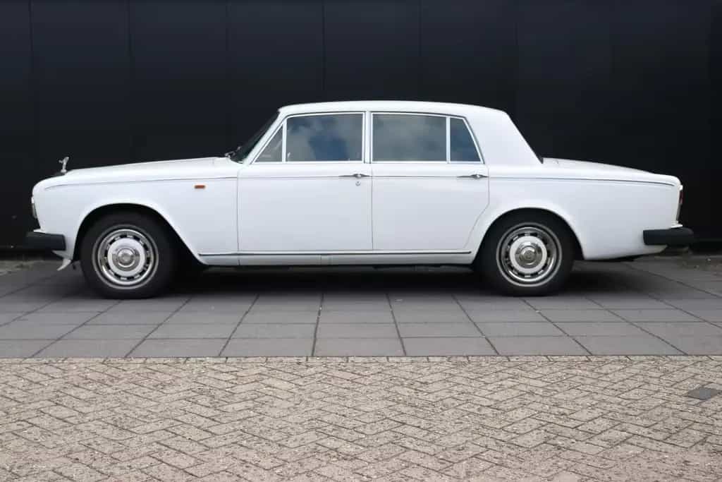 Rolls-Royce Silver Shadow 6.8 Saloon type ll RHD 11/1977-photo-1