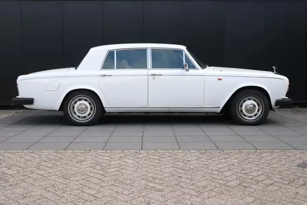 Rolls-Royce Silver Shadow 6.8 Saloon type ll RHD 11/1977-photo-3