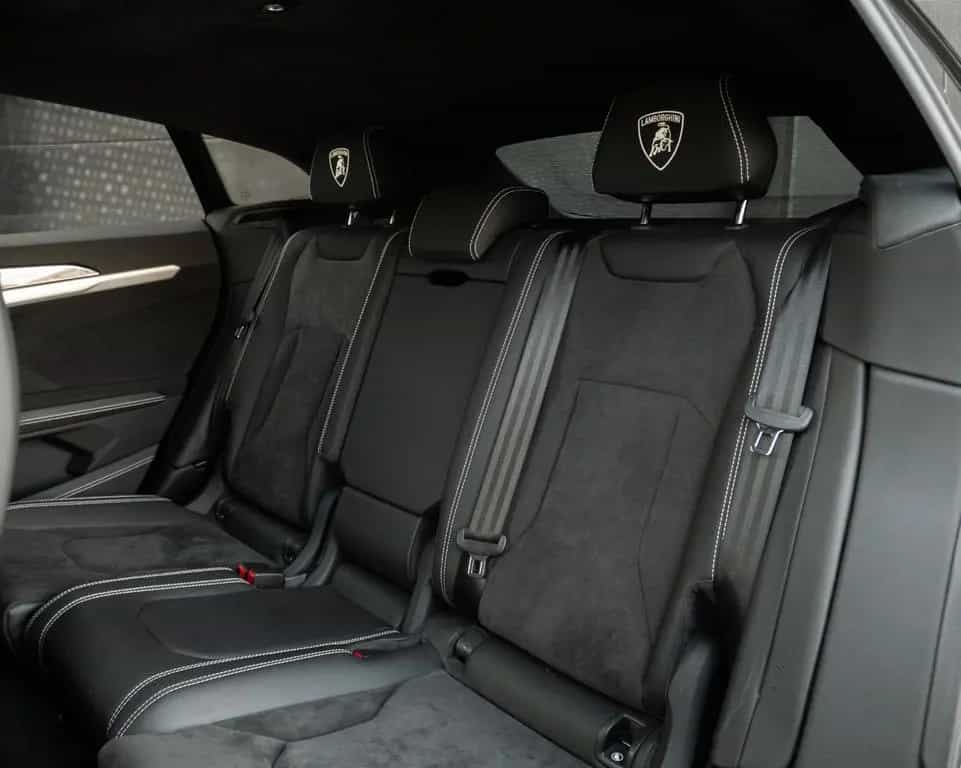 Lamborghini Urus 4.0 V8*CERAMIC*AHK*PANO*SOFT-CLOSE 11/2019-photo-11