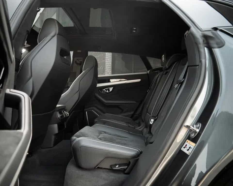 Lamborghini Urus 4.0 V8*CERAMIC*AHK*PANO*SOFT-CLOSE 11/2019-photo-12