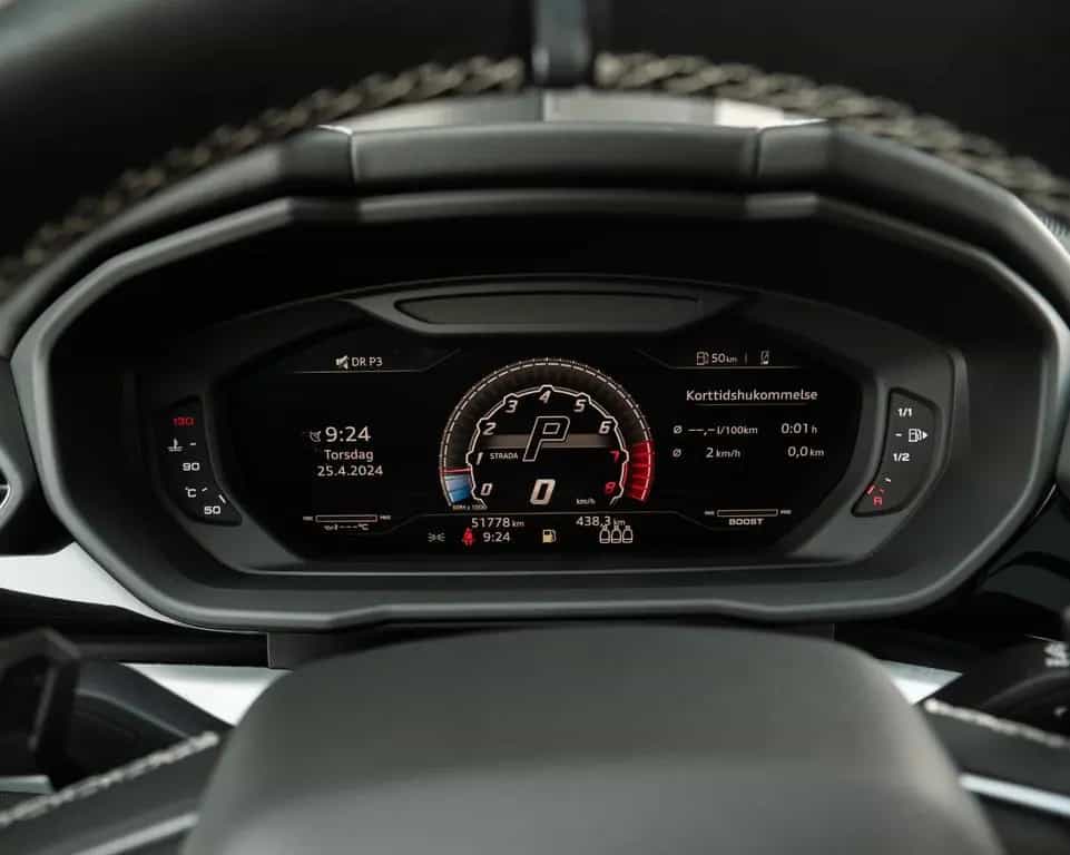 Lamborghini Urus 4.0 V8*CERAMIC*AHK*PANO*SOFT-CLOSE 11/2019-photo-16
