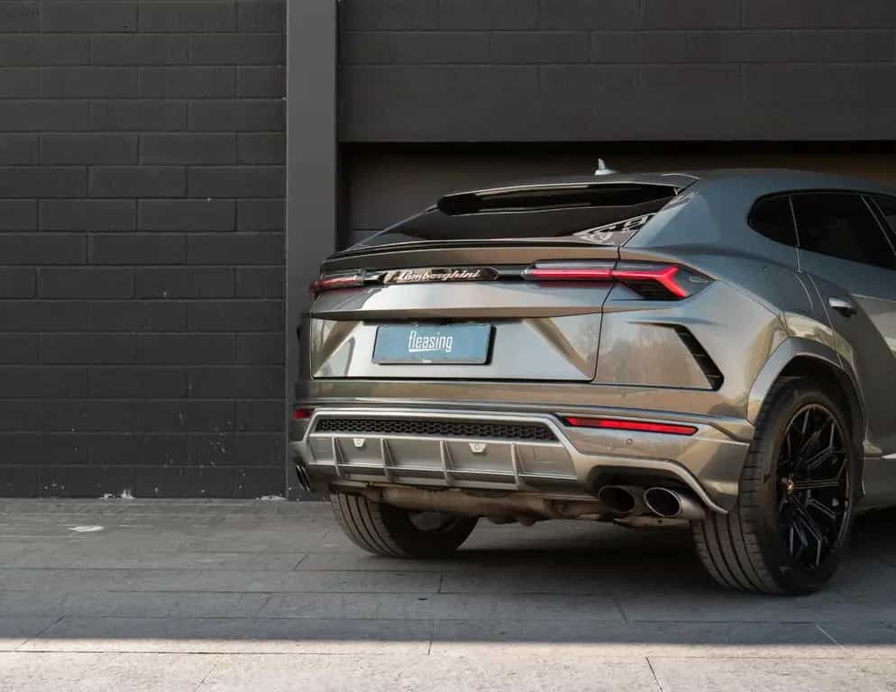 Lamborghini Urus 4.0 V8*CERAMIC*AHK*PANO*SOFT-CLOSE 11/2019-photo-3