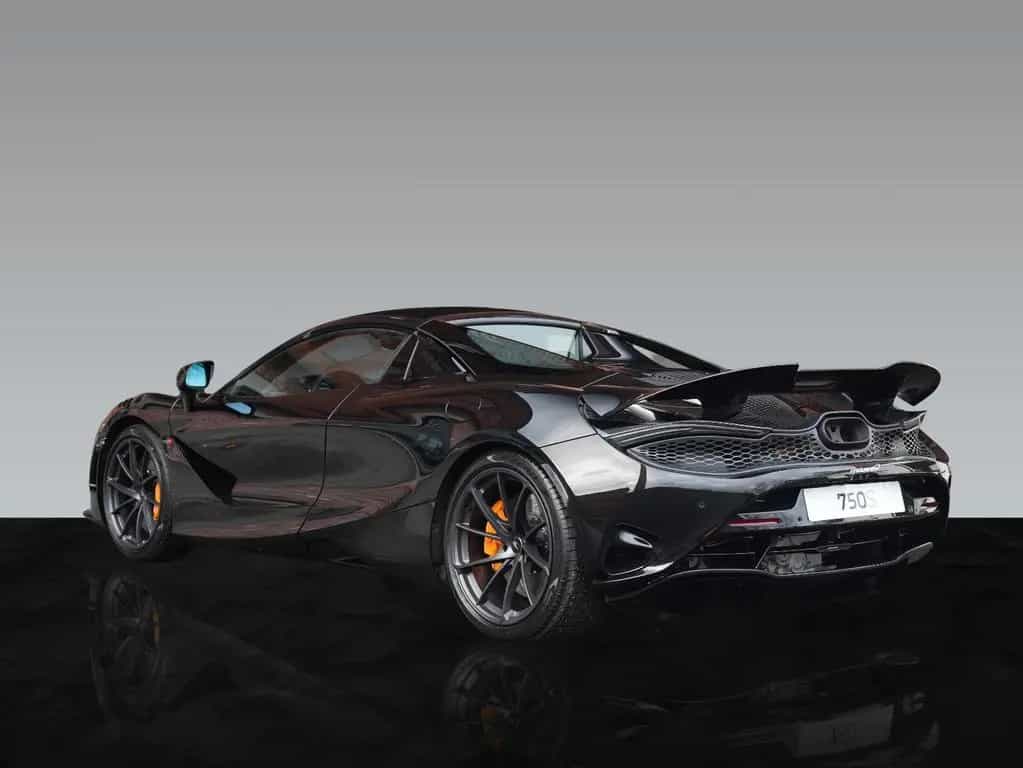McLaren 750S Spider null-photo-10