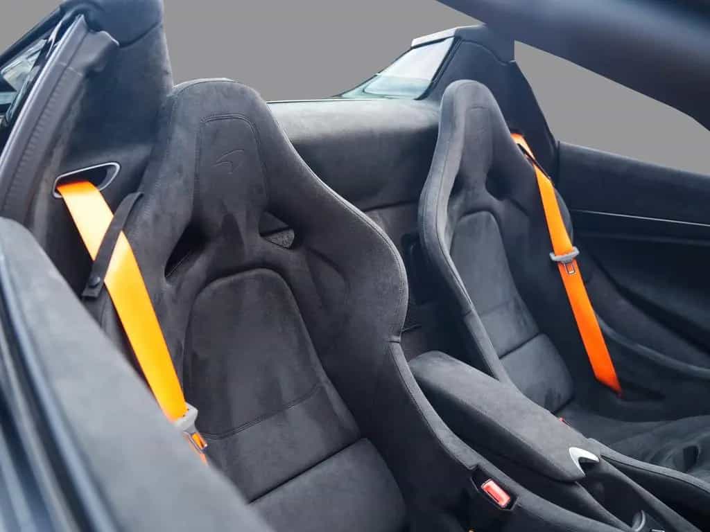 McLaren 750S Spider null-photo-17