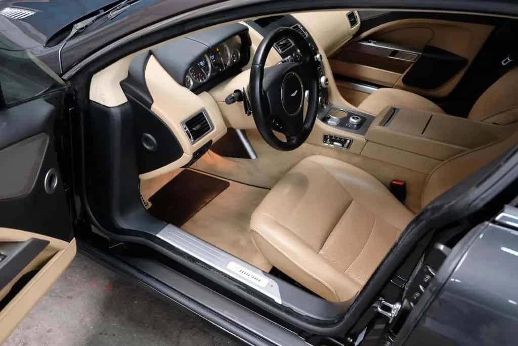 Aston Martin Rapide 6.0 V12 DVD im Fond*B&O*Voll 11/2010-photo-15