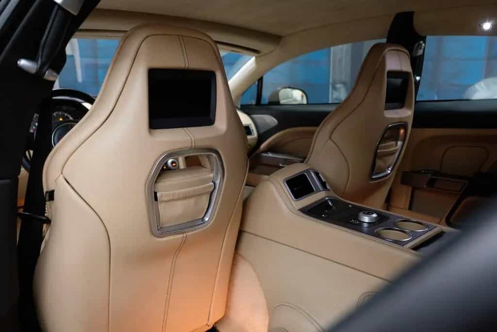Aston Martin Rapide 6.0 V12 DVD im Fond*B&O*Voll 11/2010-photo-18