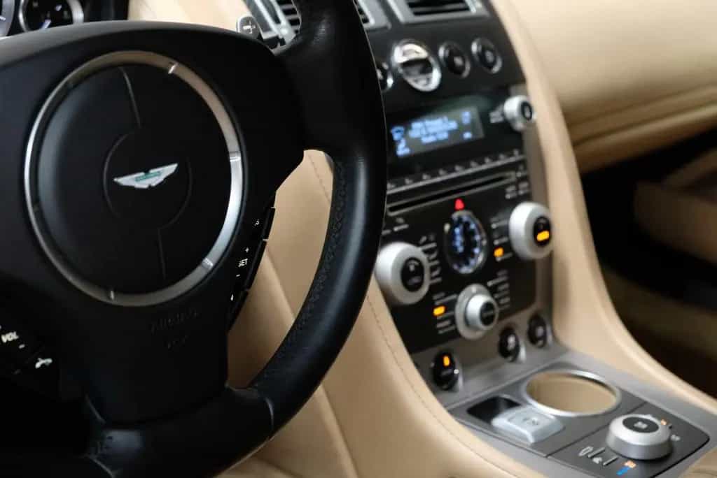 Aston Martin Rapide 6.0 V12 DVD im Fond*B&O*Voll 11/2010-photo-24