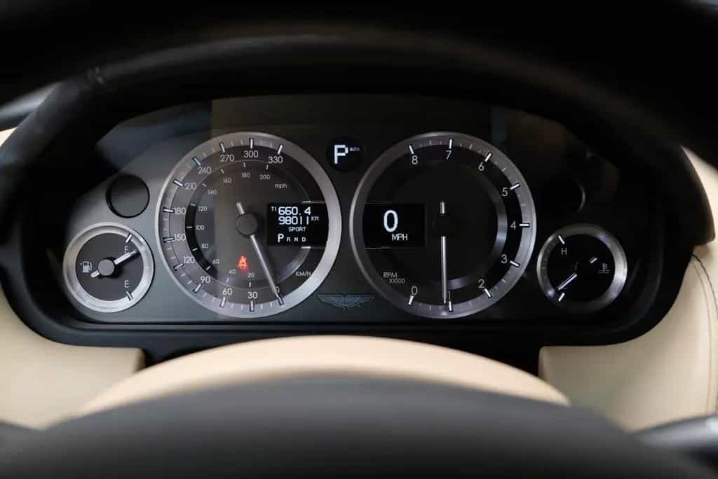 Aston Martin Rapide 6.0 V12 DVD im Fond*B&O*Voll 11/2010-photo-25