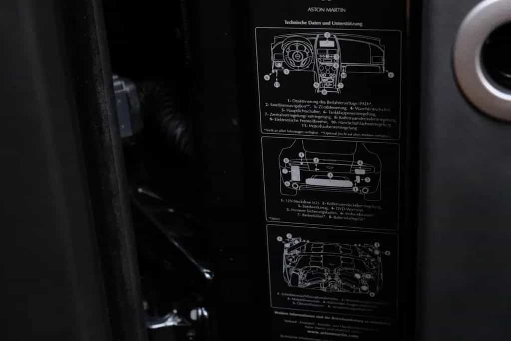 Aston Martin Rapide 6.0 V12 DVD im Fond*B&O*Voll 11/2010-photo-37