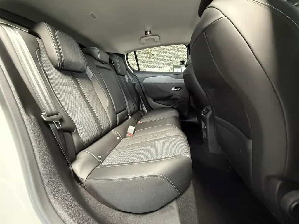 Peugeot 308 Allure Pack Automatik |Kamera|SHZ|ACC|LED| 02/2023-photo-13